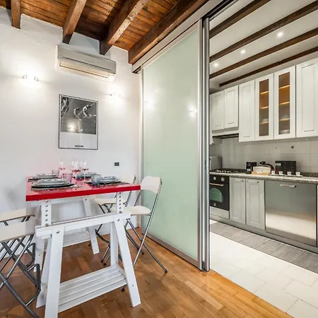 Apartment Vivimihome - Elegant 10 Minutes From The Duomo