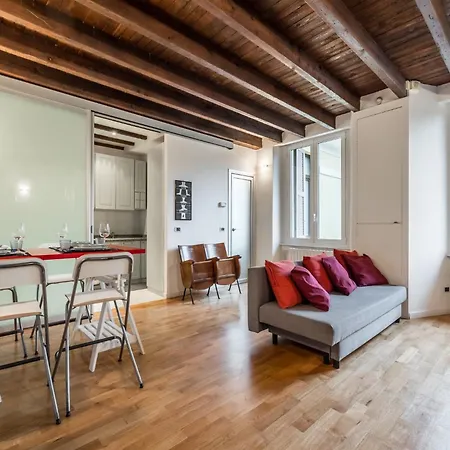 Vivimihome - Elegant 10 Minutes From The Duomo