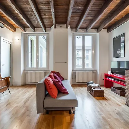 Vivimihome - Elegant 10 Minutes From The Duomo Apartment Milan